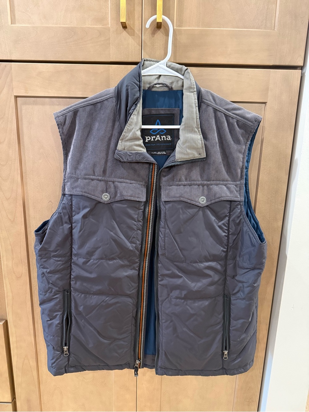 Prana Men's Quilted Slate Blue/Gray Insulated Vest